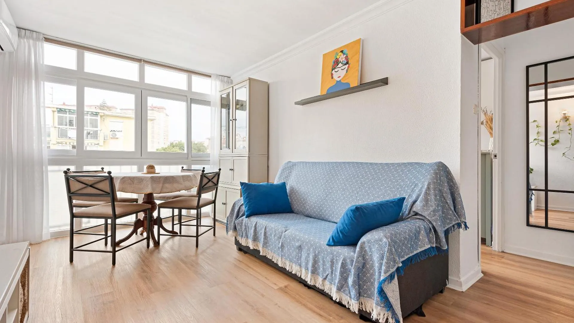 Cozy Home Malaga Paradise contacts